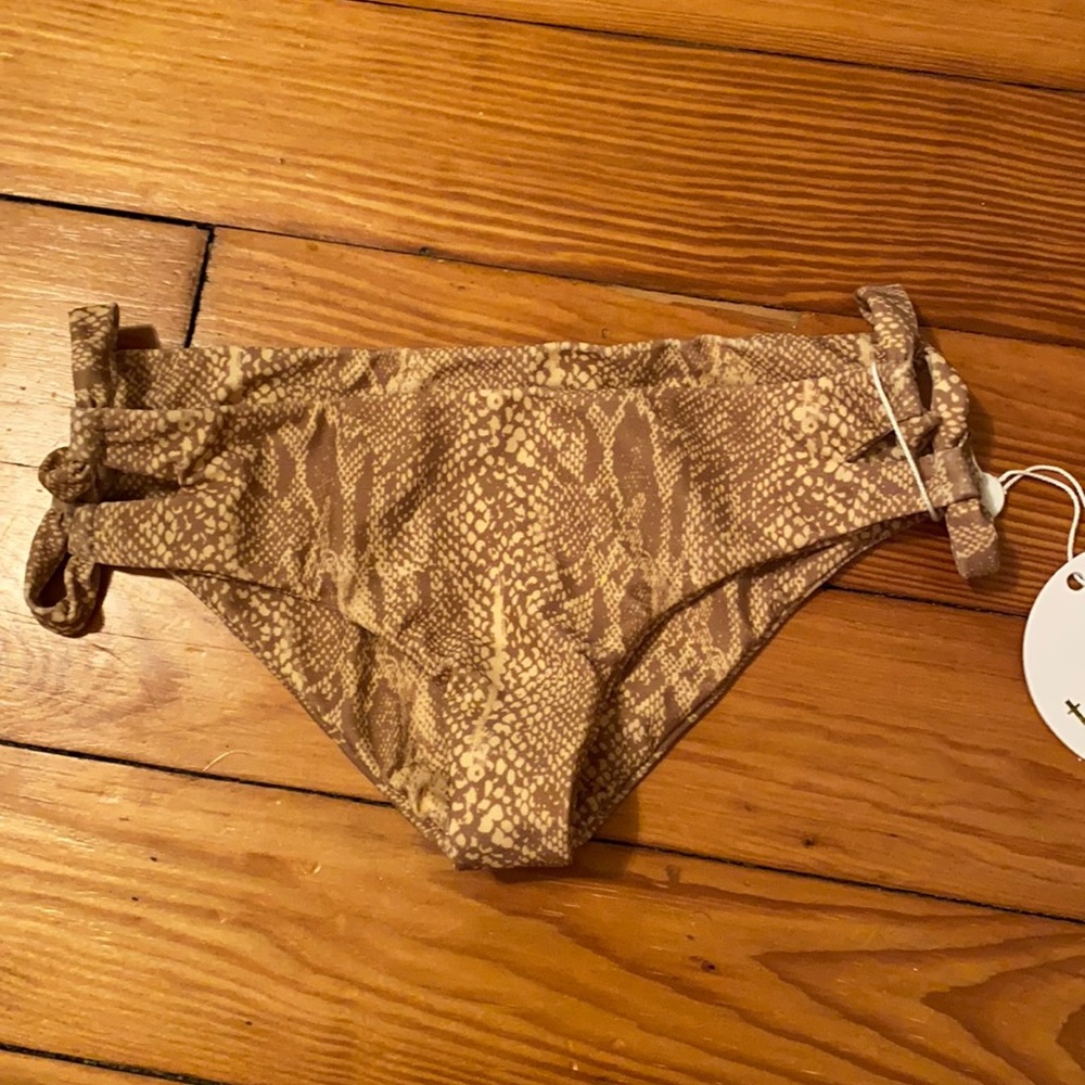 Tori Praver Napili Snake Bottoms